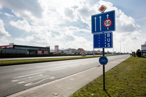 verkeersbord busstrook