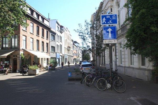 verkeersbord woonerf